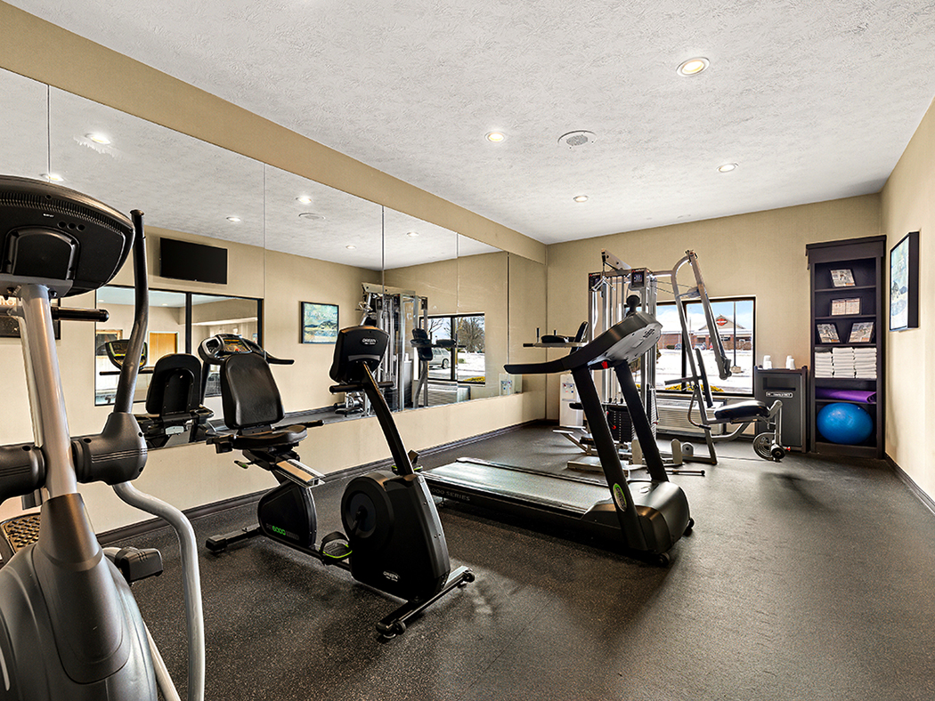 Fitness center at Sonesta Essential Indianapolis Airport