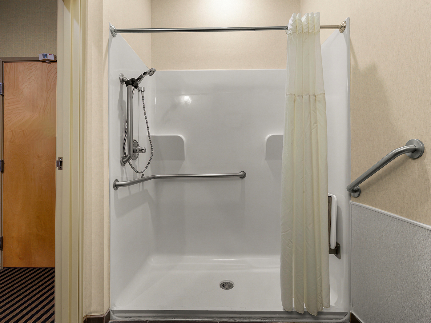 Sonesta Essential Indianapolis Airport photo 20